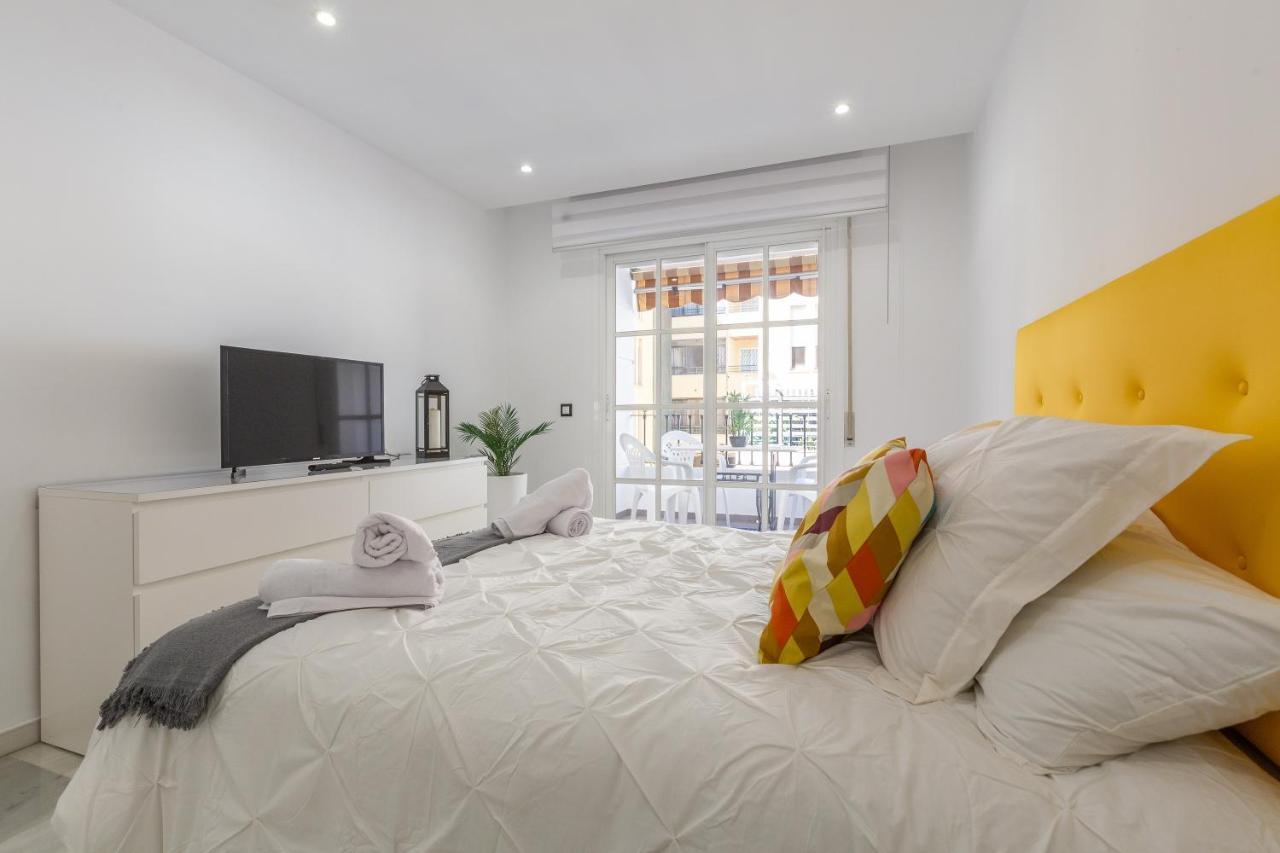 Apartament Apartamento La Victoria Malaga Zewnętrze zdjęcie