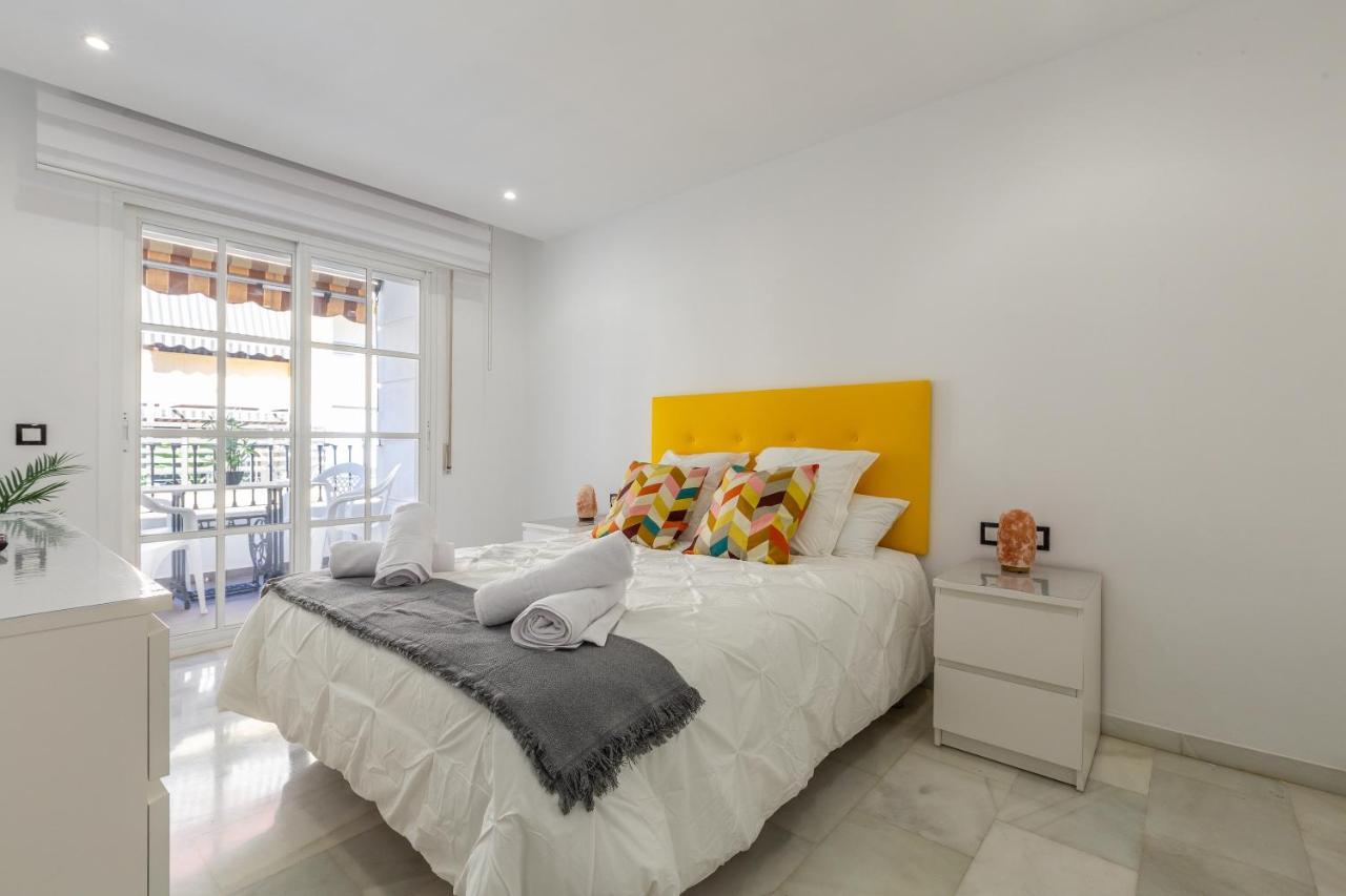 Apartament Apartamento La Victoria Malaga Zewnętrze zdjęcie