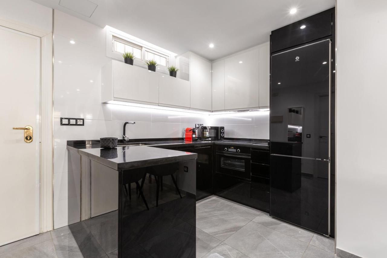Apartament Apartamento La Victoria Malaga Zewnętrze zdjęcie